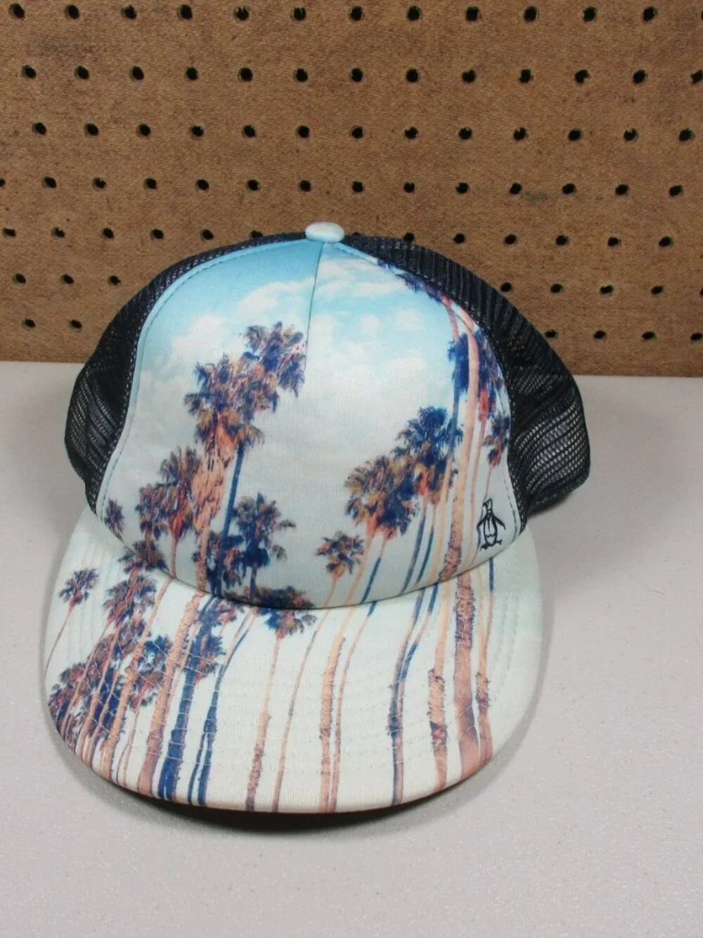 Penguin mens colorful Hawaiian Palms trucker snapback hat